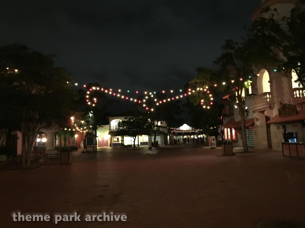 Los Festivales at Six Flags Fiesta Texas