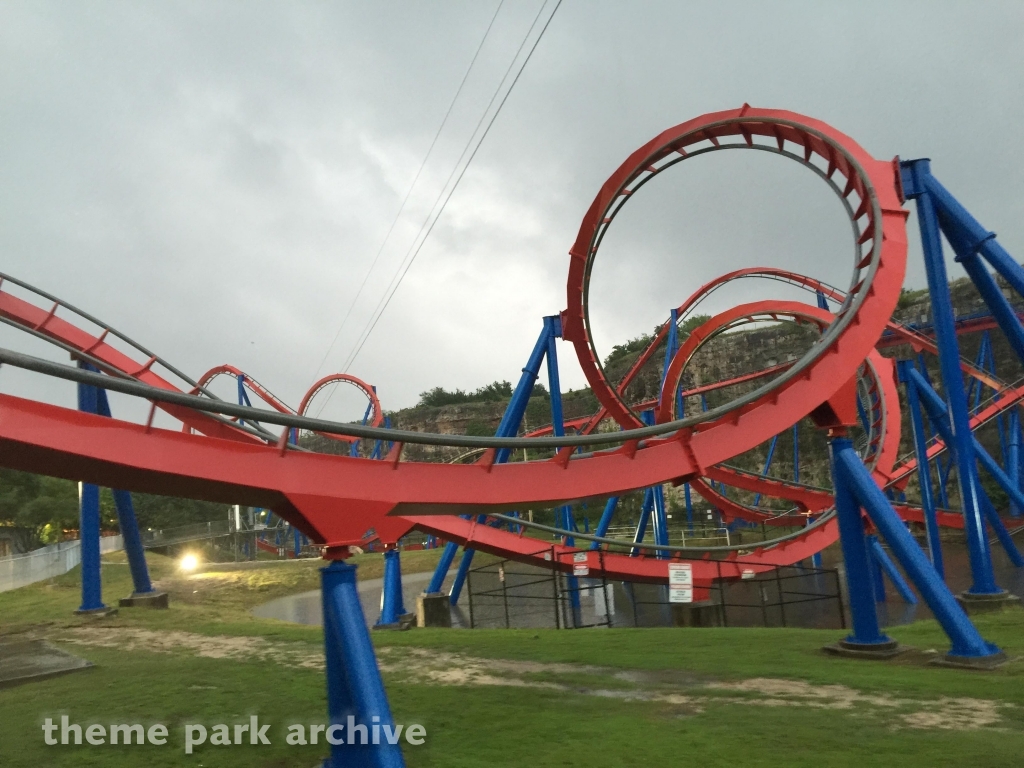 Superman Krypton Coaster at Six Flags Fiesta Texas