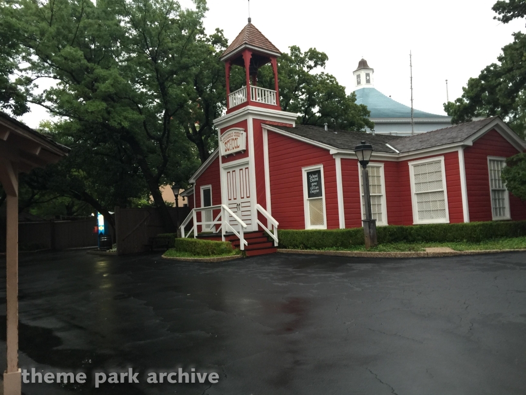 France at Six Flags Over Texas