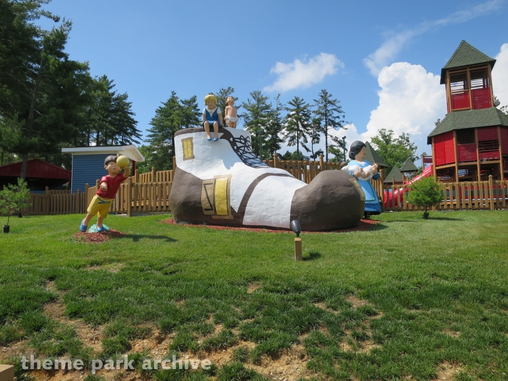 Holidog Express at Holiday World