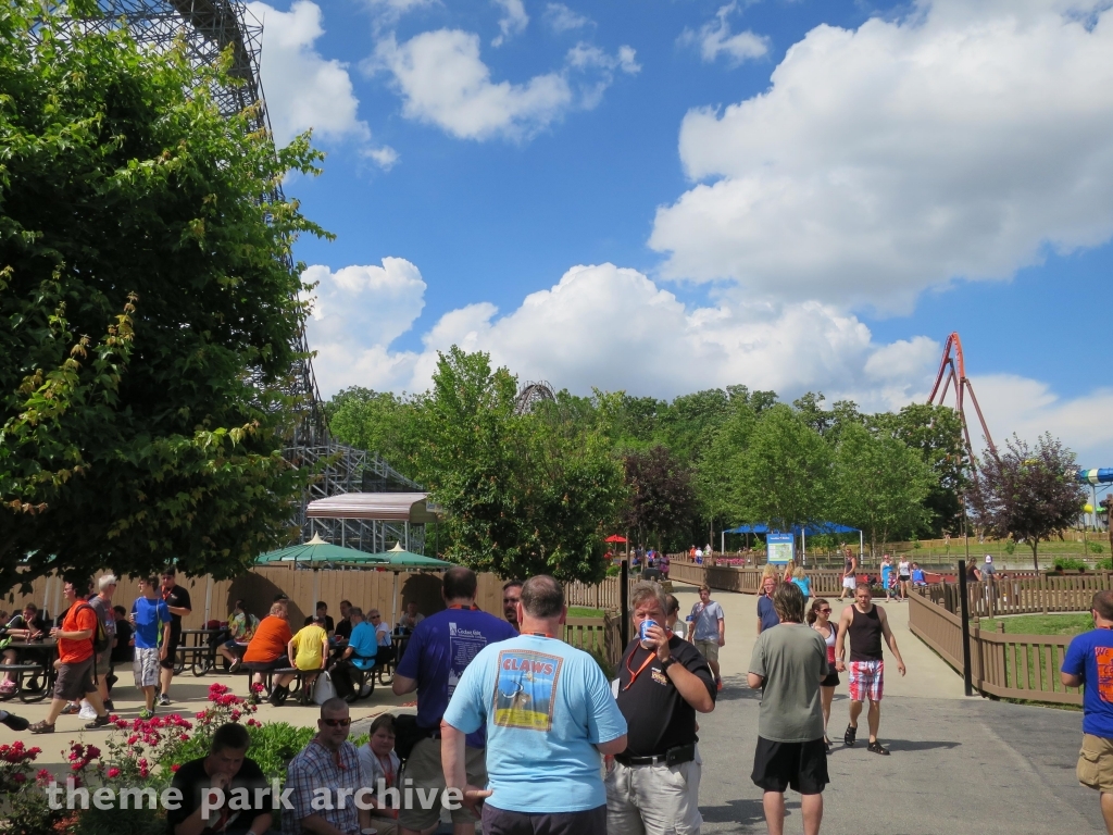 Thanksgiving at Holiday World