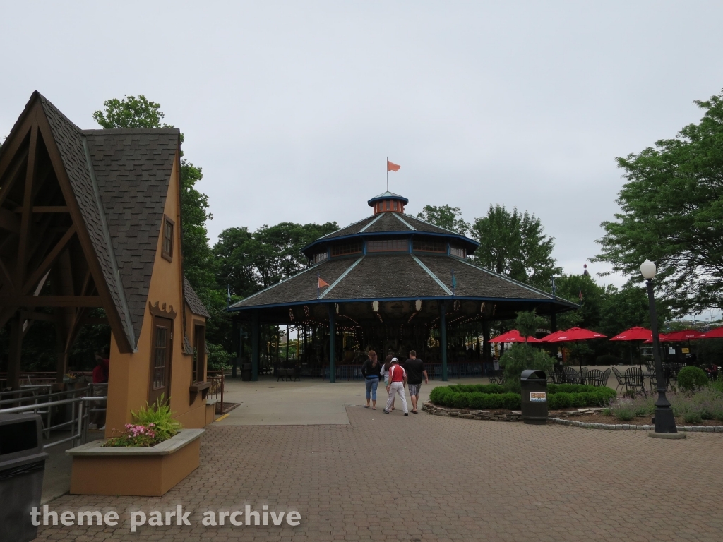Bella Musica at Kentucky Kingdom