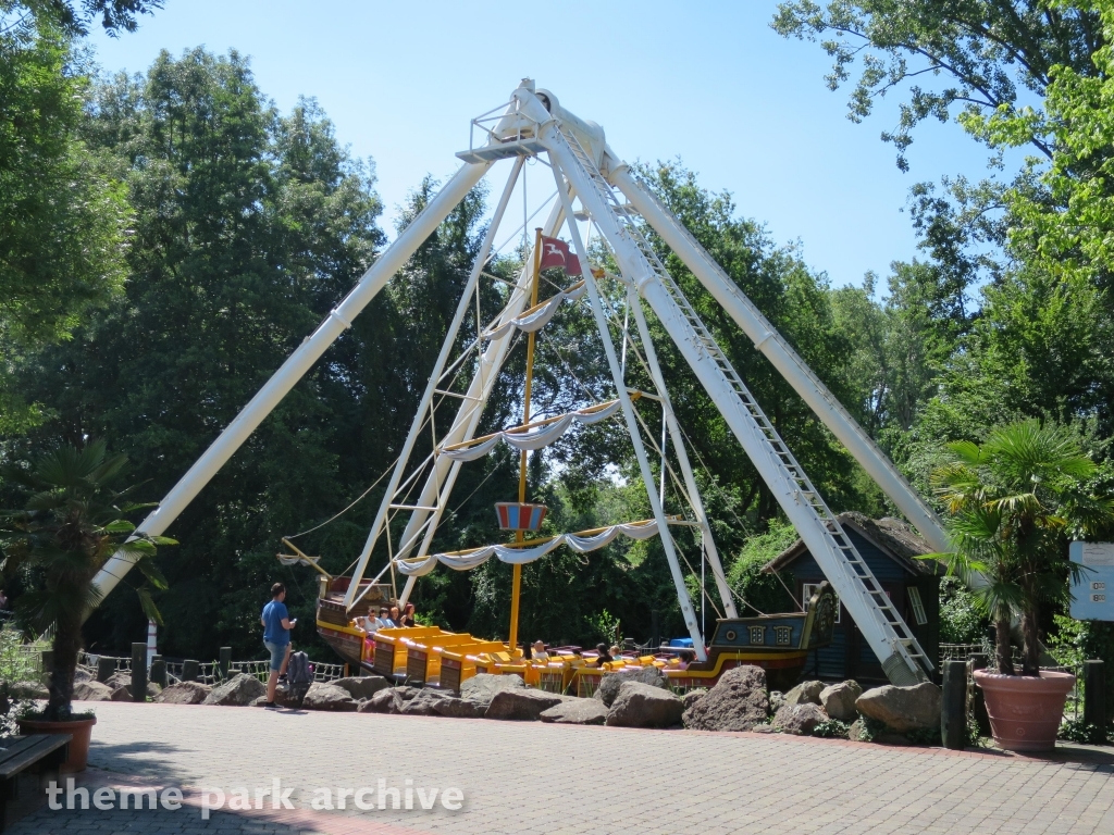 Stormship at Holiday Park