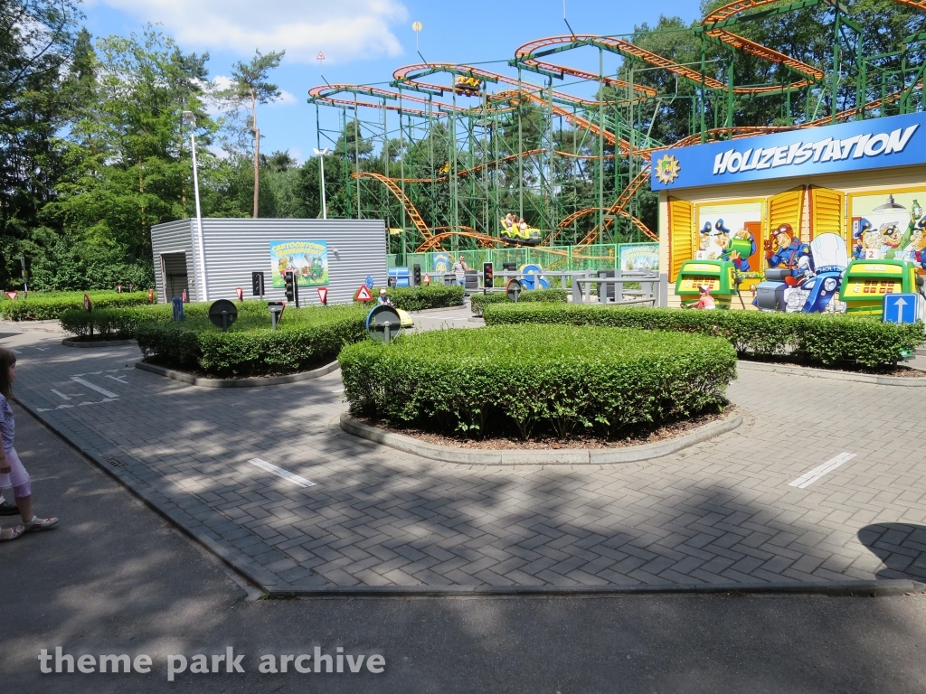 Holly's Driving School at Holiday Park