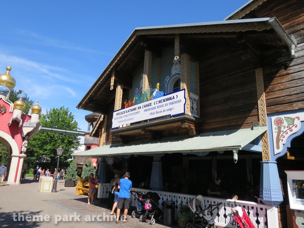 Sleigh Ride Snowflake at Europa Park