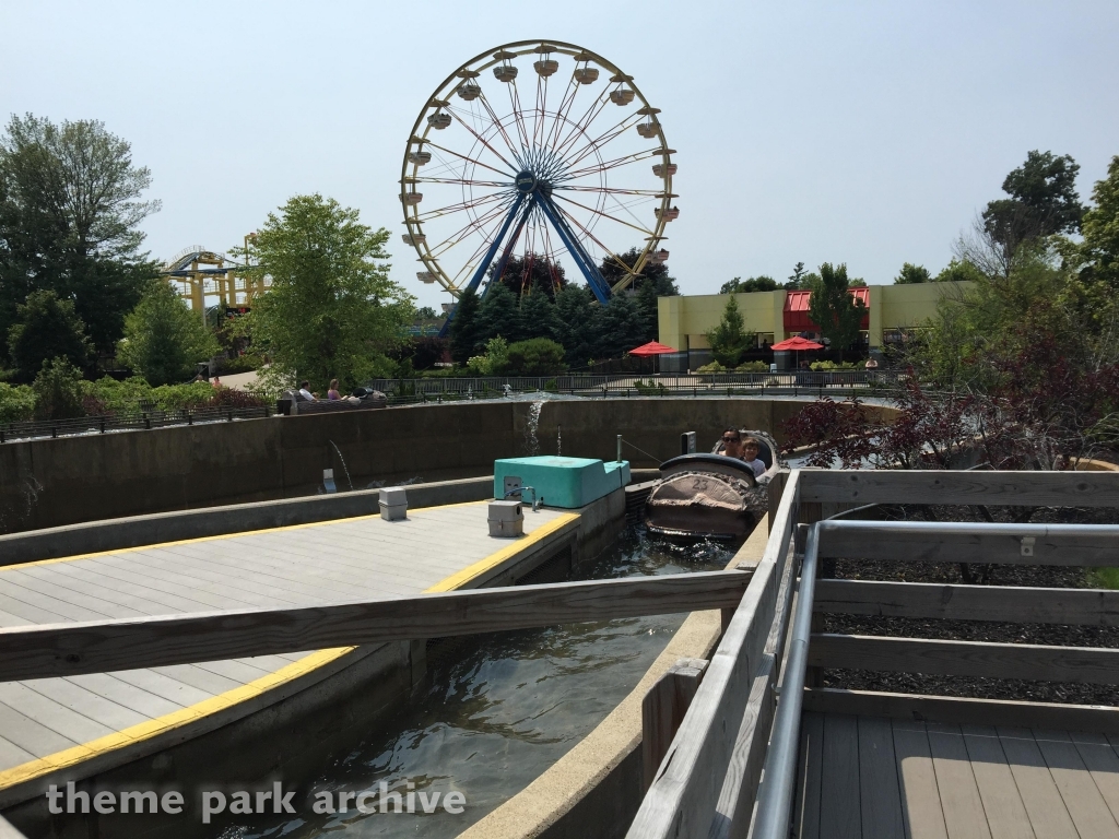 Logger's Run at Michigan's Adventure