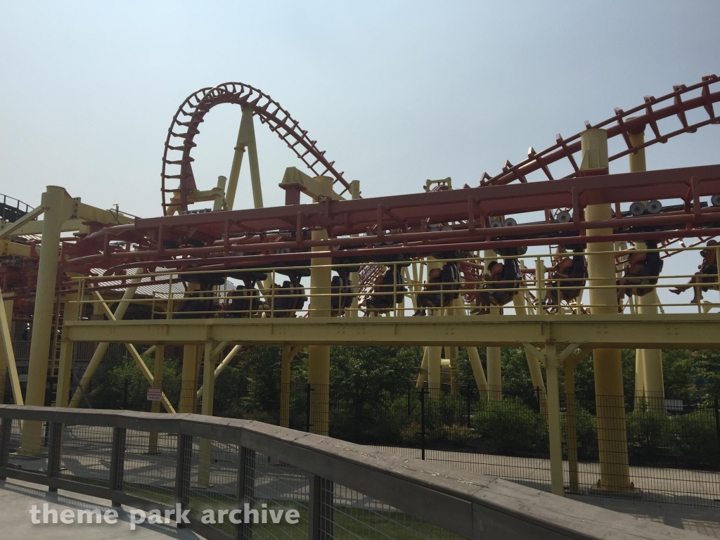 Thunderhawk at Michigan's Adventure