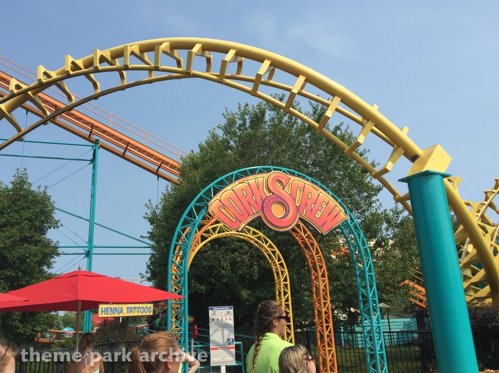 Corkscrew at Michigan's Adventure