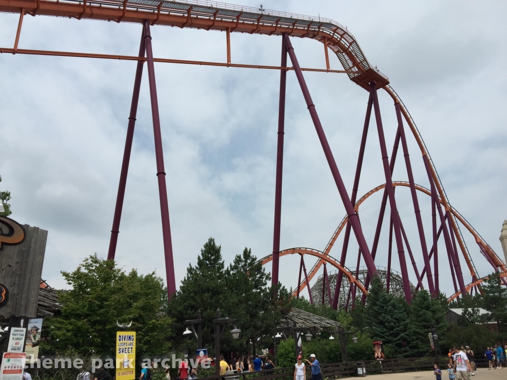 Raging Bull at Six Flags Great America
