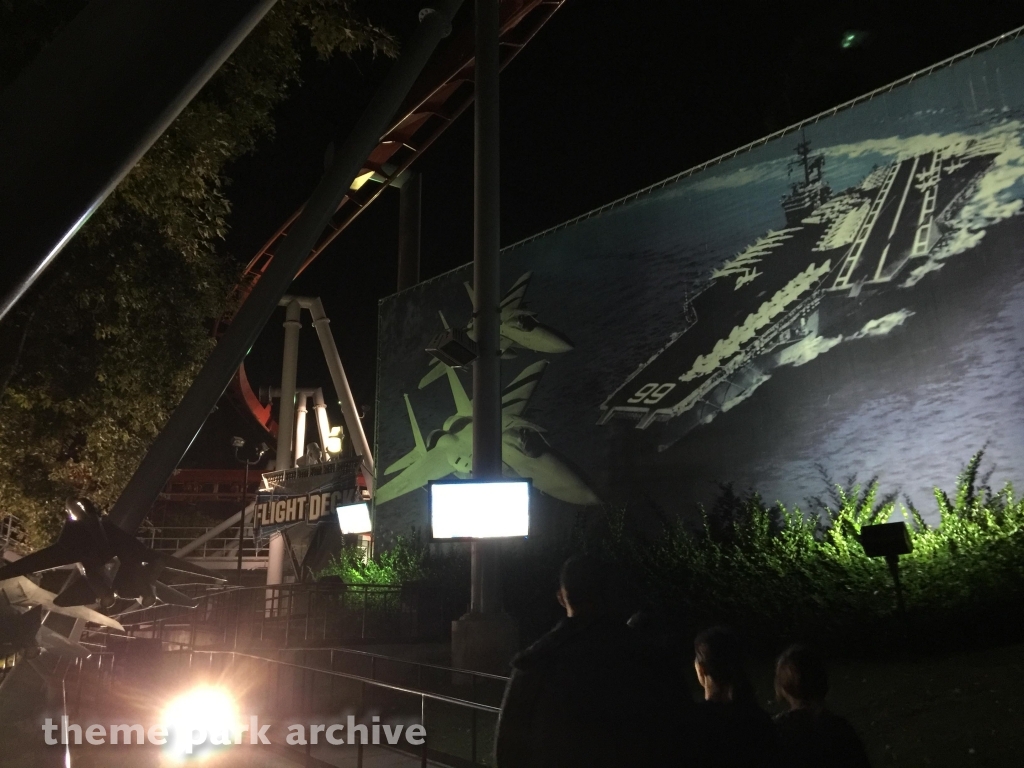 Flight Deck at California's Great America