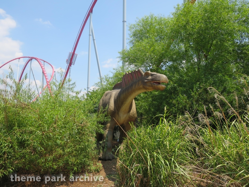 Dinosaurs Alive at Carowinds