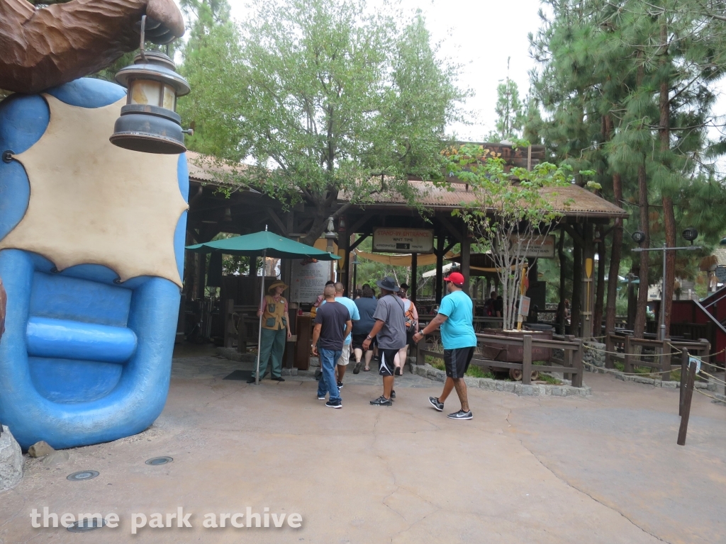 Grizzly River Run at Disneyland