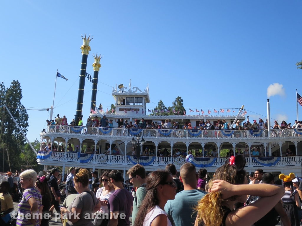 Mark Twain Riverboat at Disneyland