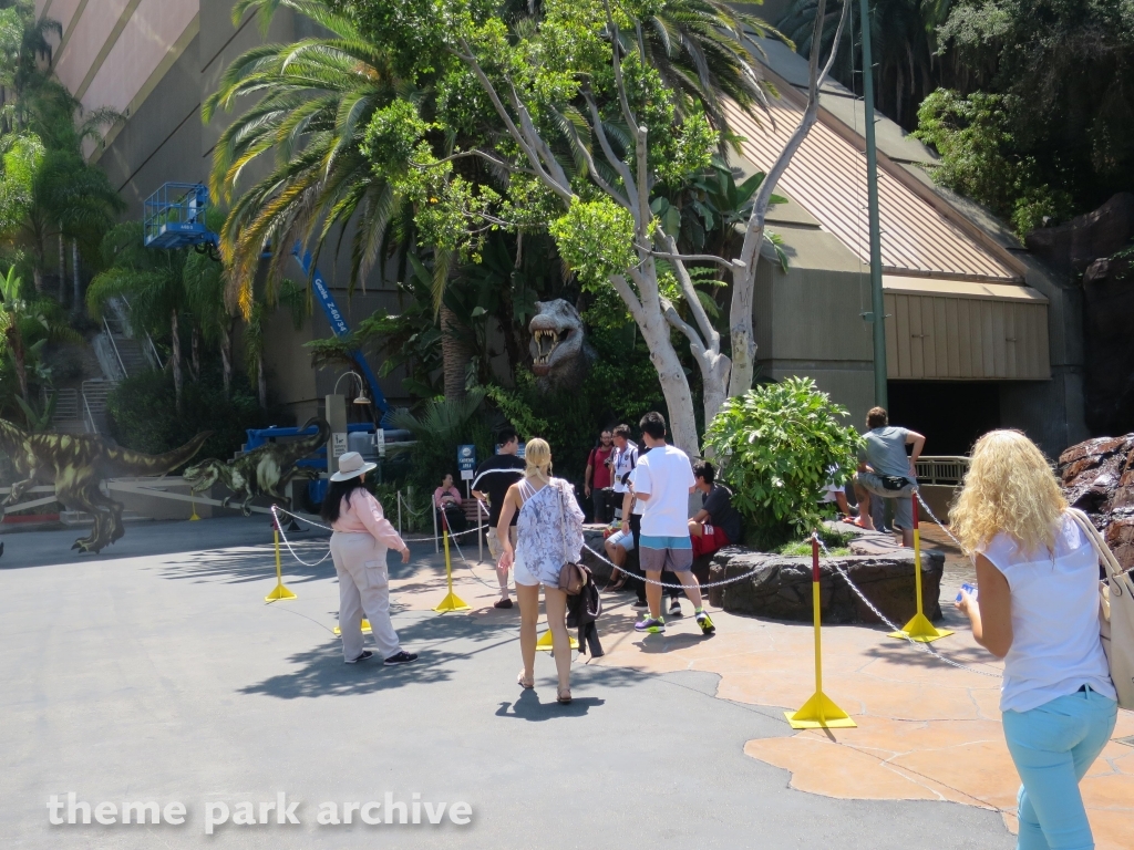 Raptor Encounter at Universal Studios Hollywood