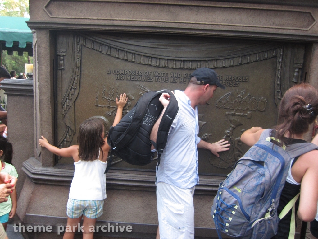 Haunted Mansion at Magic Kingdom