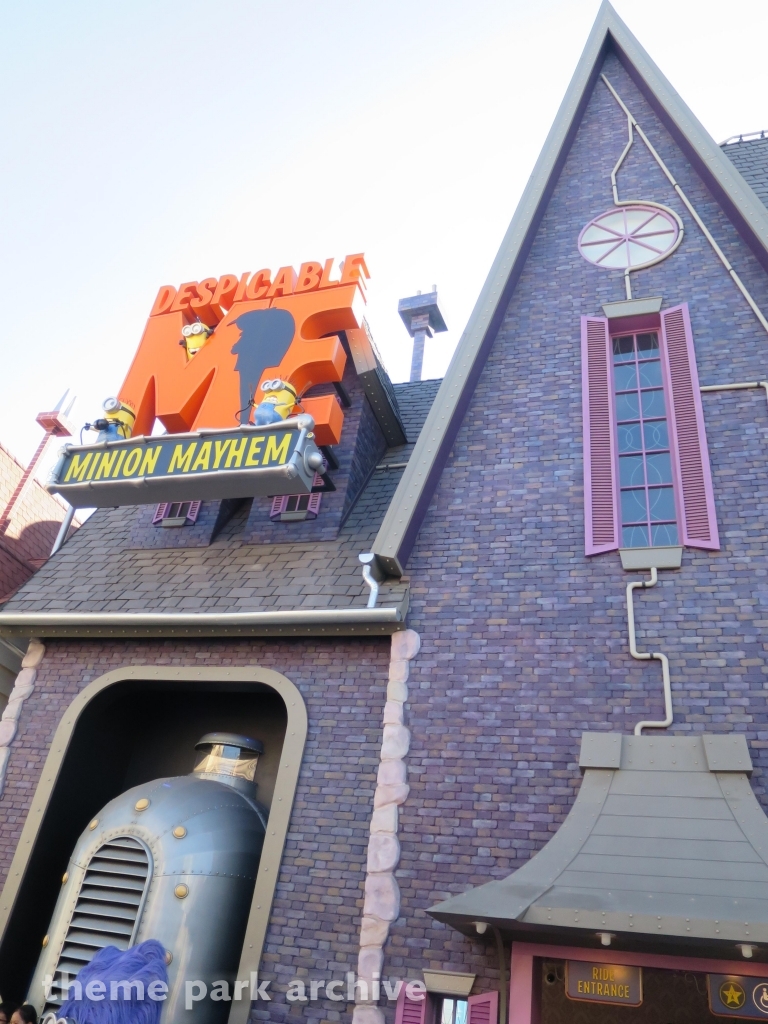 Despicable Me Minion Mayhem at Universal Studios Hollywood