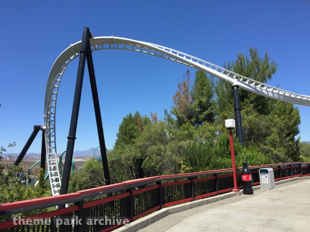 Full Throttle at Six Flags Magic Mountain