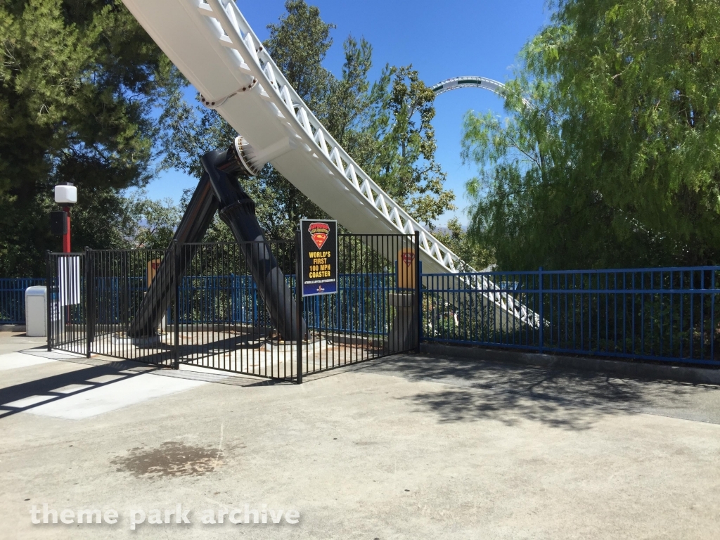 Full Throttle at Six Flags Magic Mountain