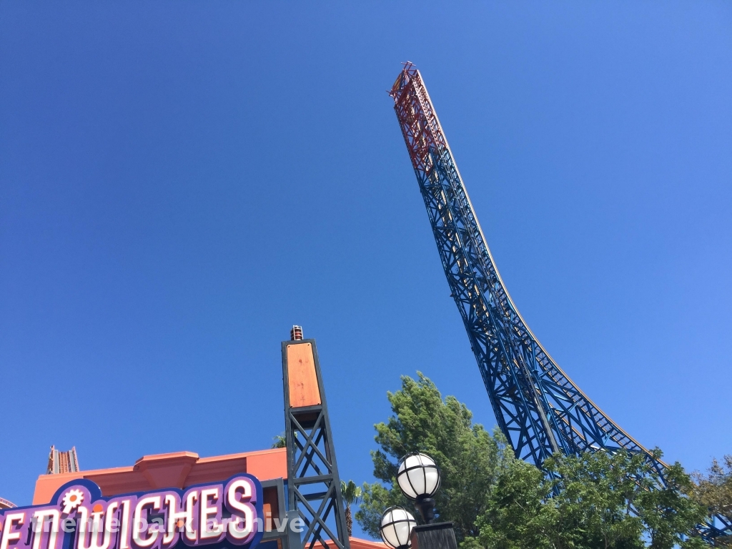 Superman: Escape from Krypton at Six Flags Magic Mountain