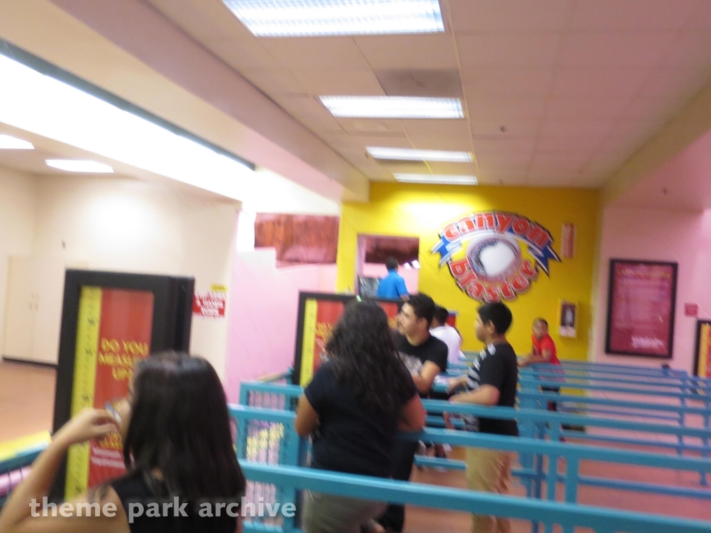 Canyon Blaster at Adventuredome