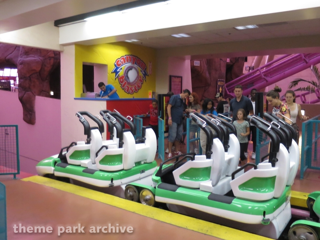 Canyon Blaster at Adventuredome