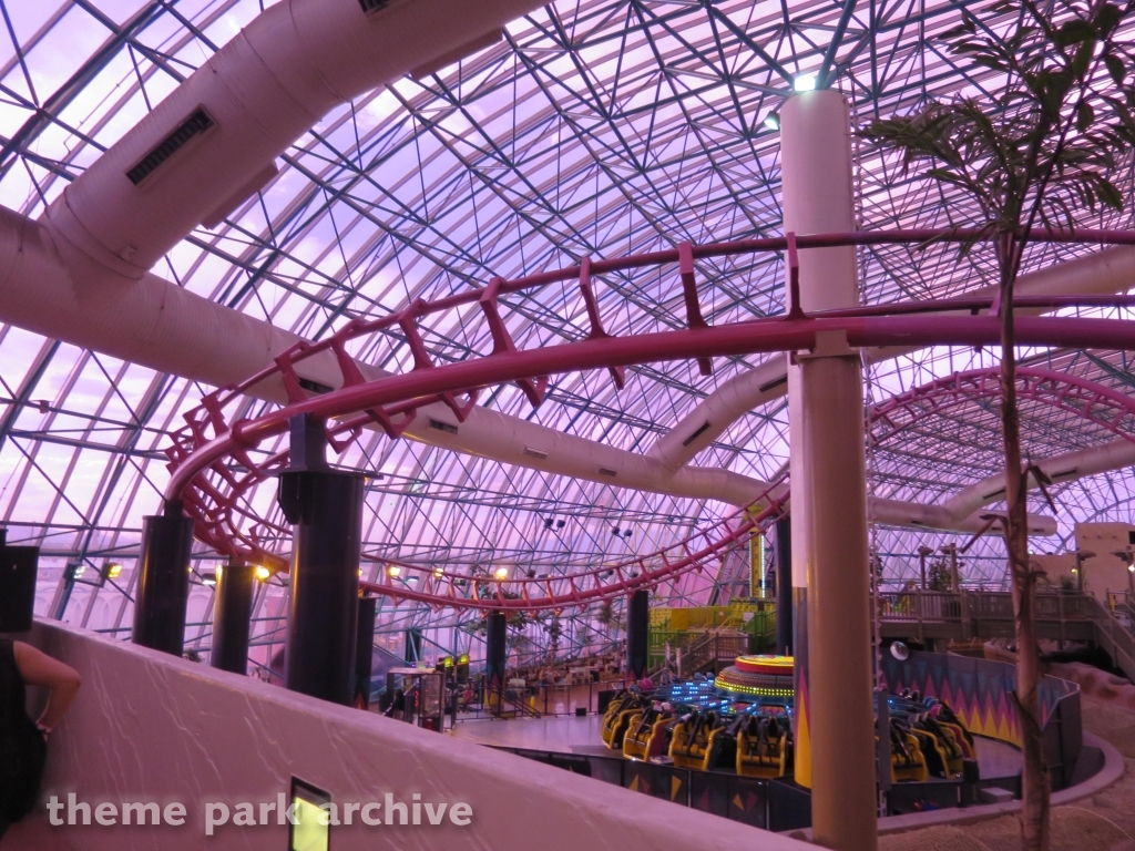Canyon Blaster at Adventuredome