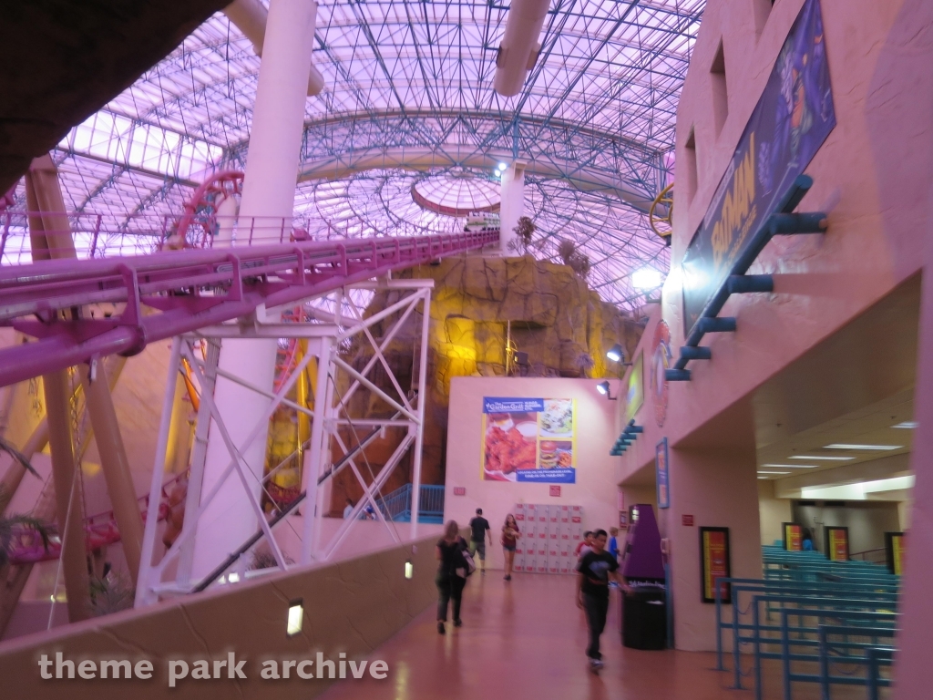 Canyon Blaster at Adventuredome