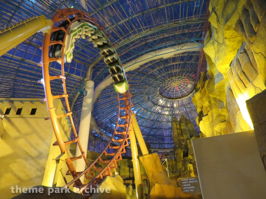 Canyon Blaster at Adventuredome
