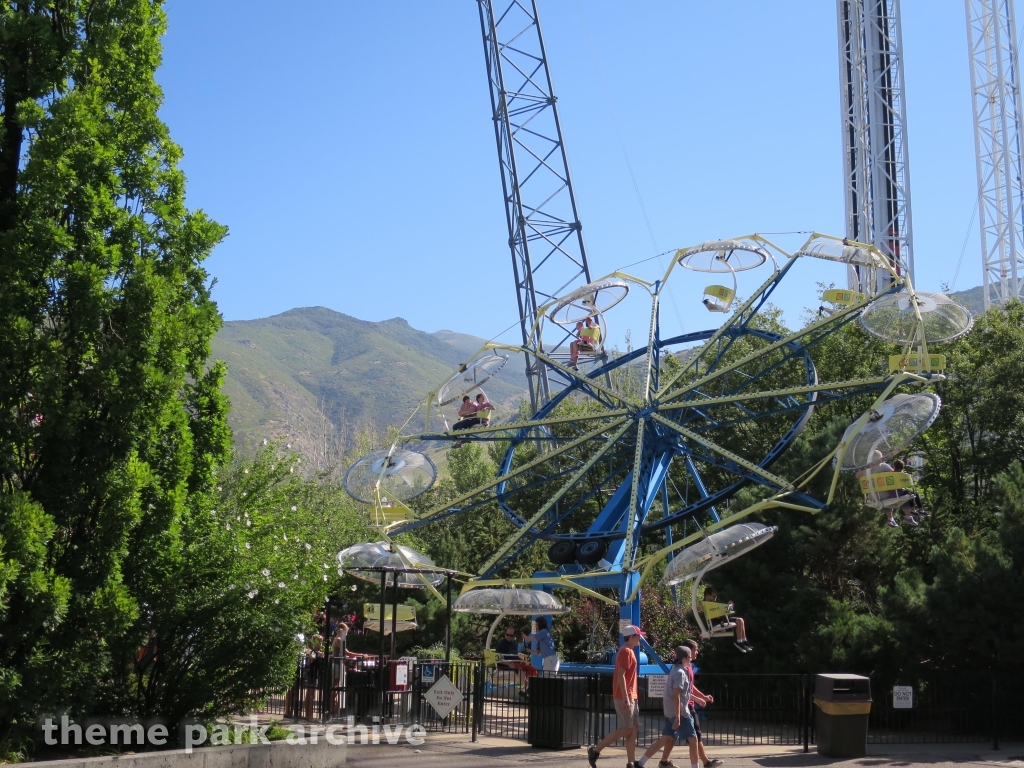Paratrooper at Lagoon