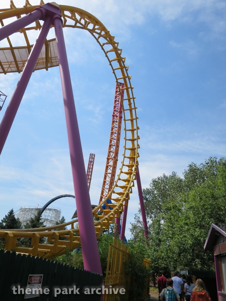 Boomerang at Elitch Gardens