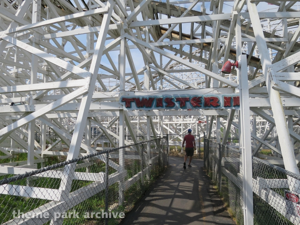 Twister II at Elitch Gardens
