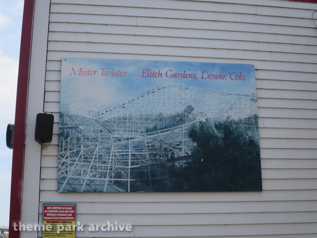 Twister II at Elitch Gardens