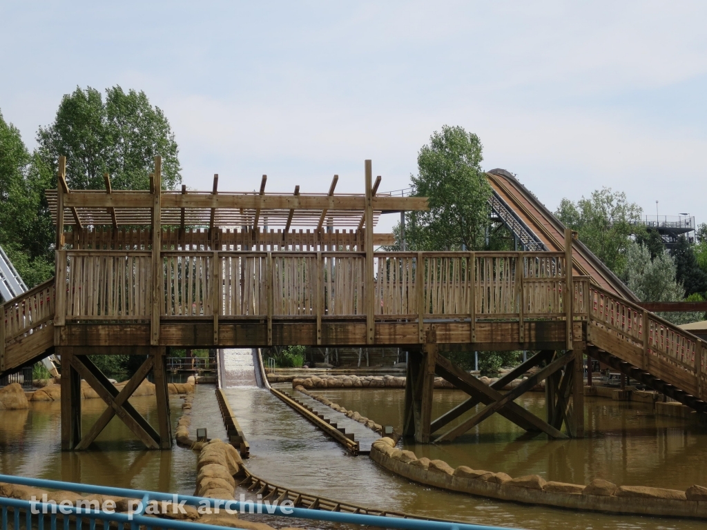 Shipwreck Falls at Elitch Gardens