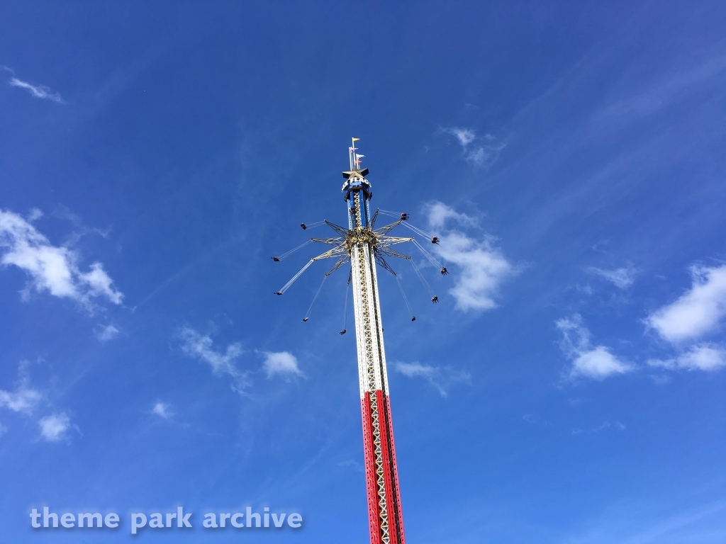 New England Sky Screamer at Six Flags New England
