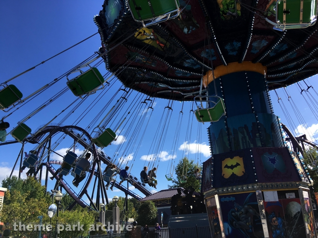 Crime Wave at Six Flags New England