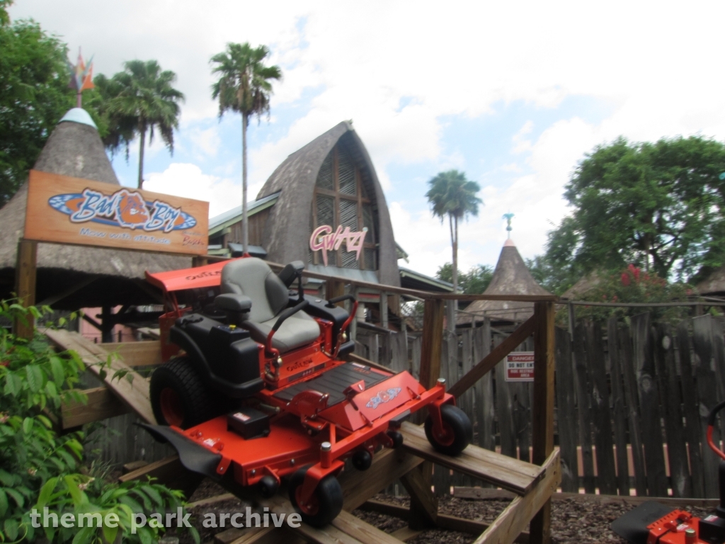Gwazi at Busch Gardens Tampa