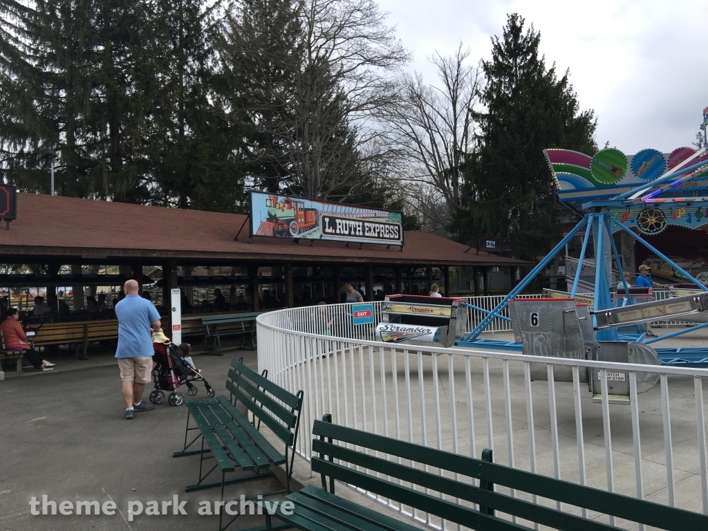 L. Ruth Express at Waldameer Park