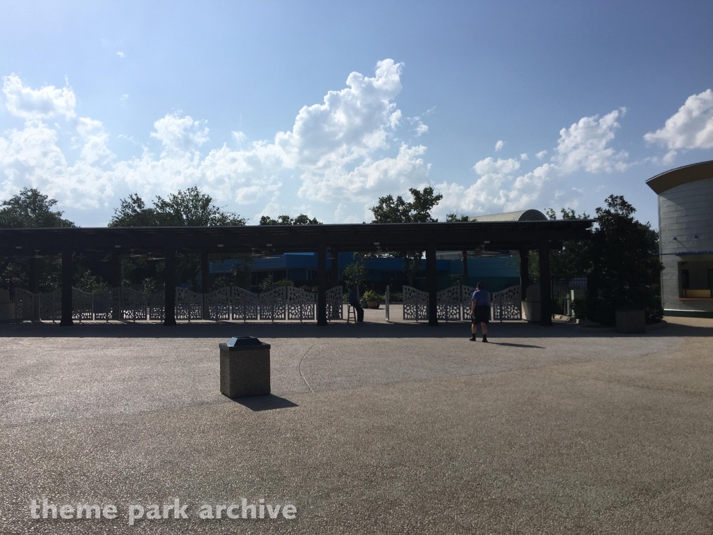 Entrance at SeaWorld San Antonio