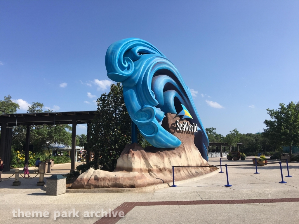Entrance at SeaWorld San Antonio