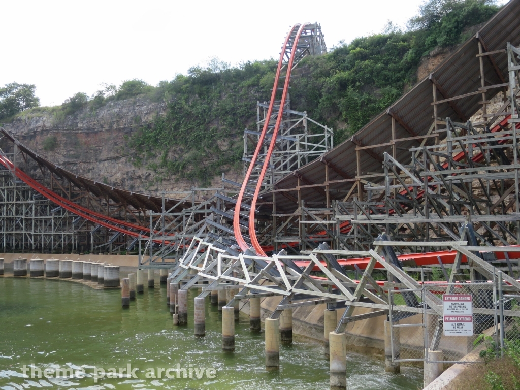Iron Rattler at Six Flags Fiesta Texas