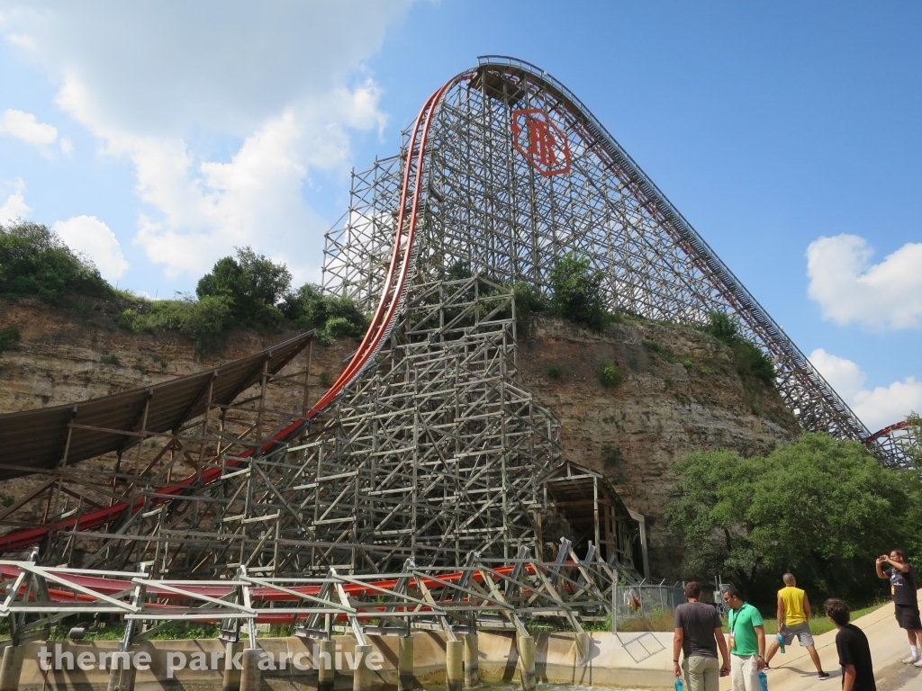 Iron Rattler at Six Flags Fiesta Texas