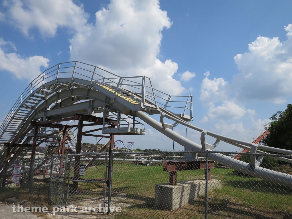 Road Runner Express at Six Flags Fiesta Texas