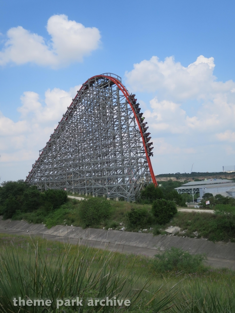 Iron Rattler at Six Flags Fiesta Texas