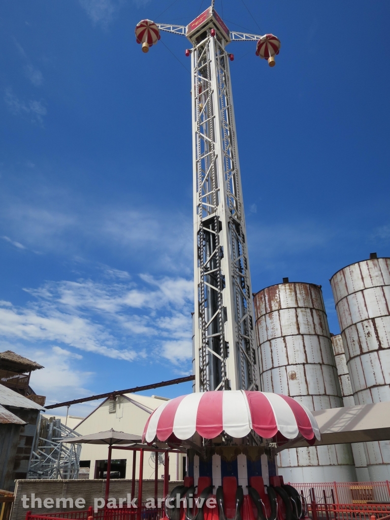 Parachute Drop at ZDT's Amusement Park