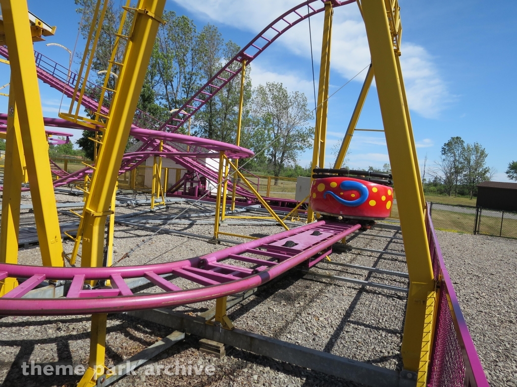 Crazy Mouse at Niagara Amusement Park and Splash World