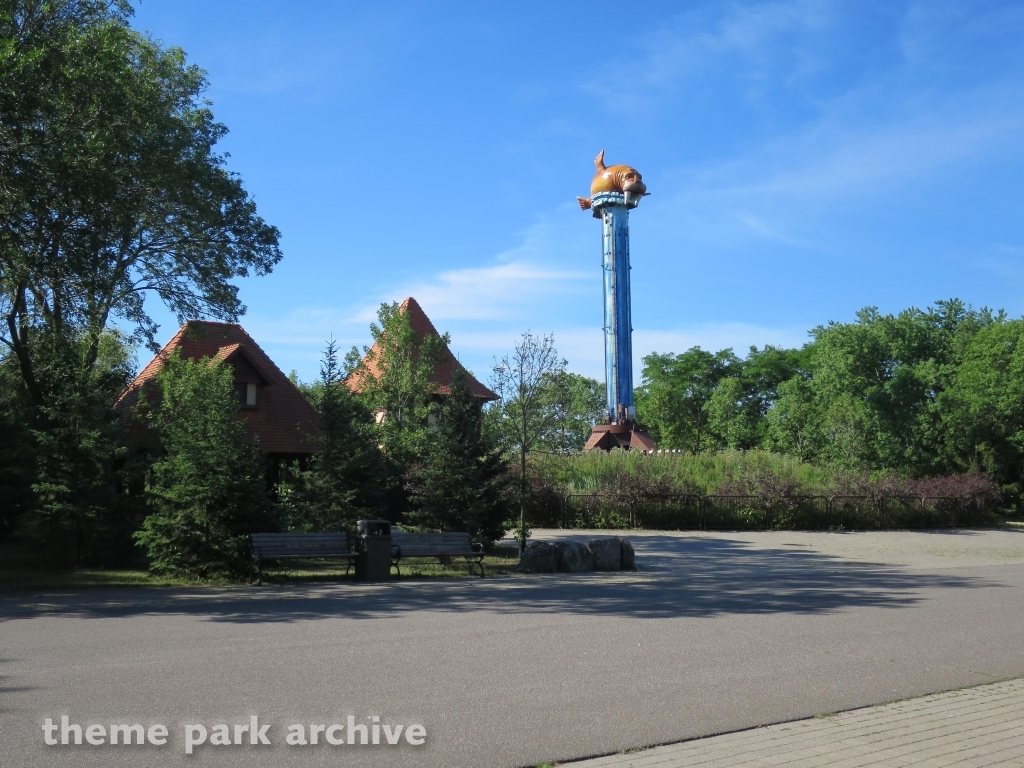 Topple Tower at Marineland