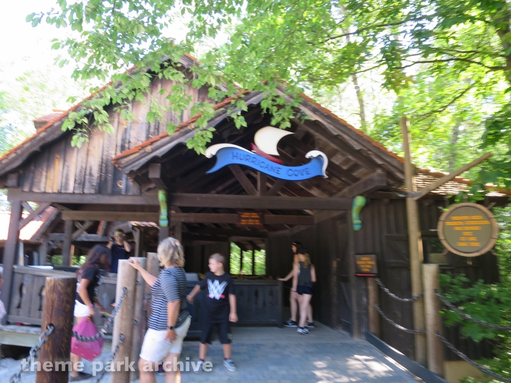 Hurricane Cove at Marineland