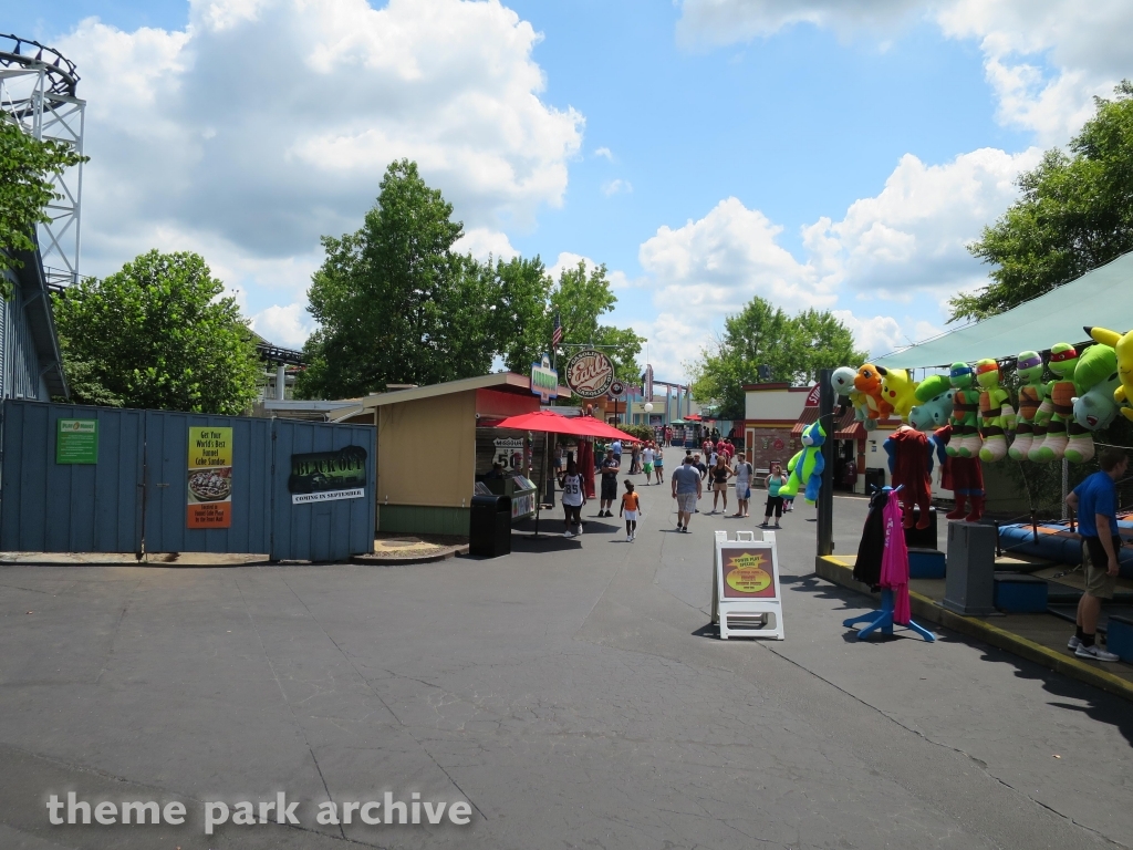 Gateway to the West at Six Flags St. Louis