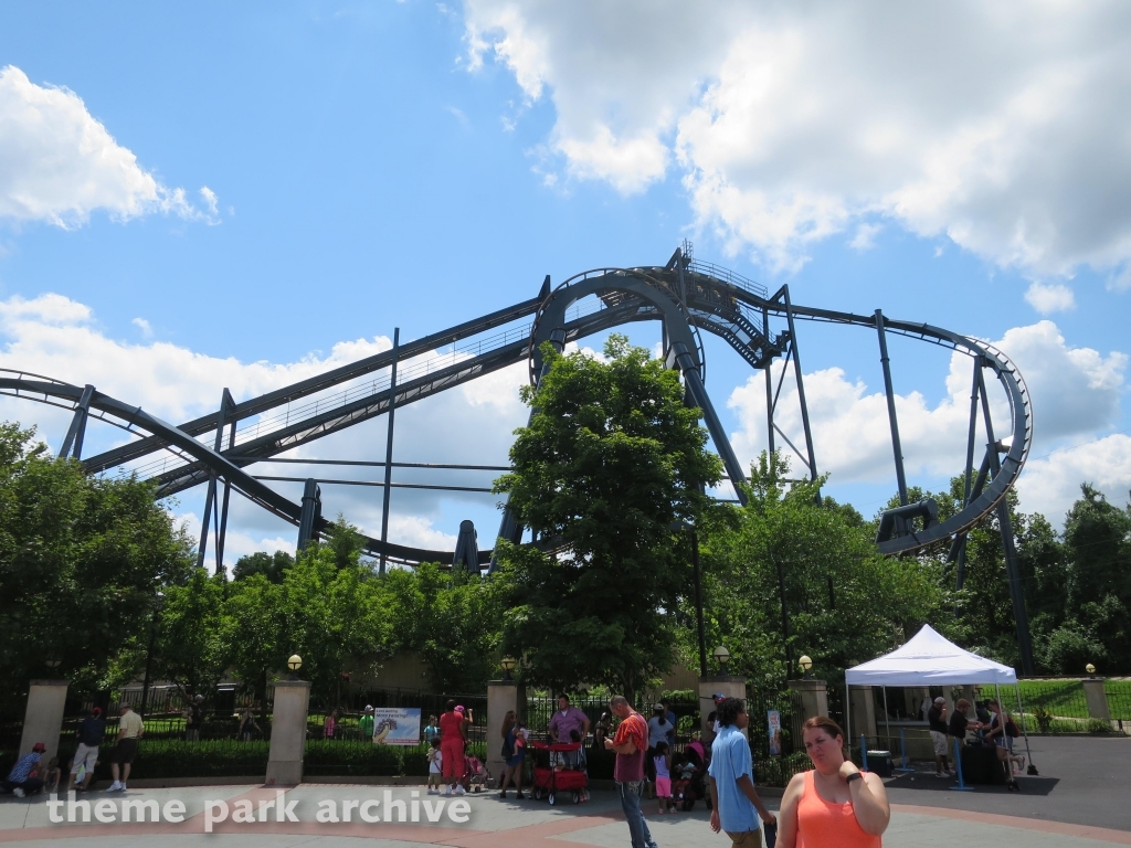 Batman The Ride at Six Flags St. Louis