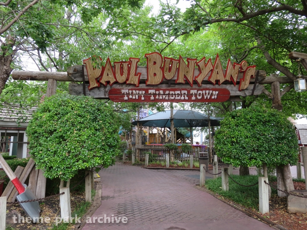 Paul Bunyan's Tiny Timber Town at Frontier City